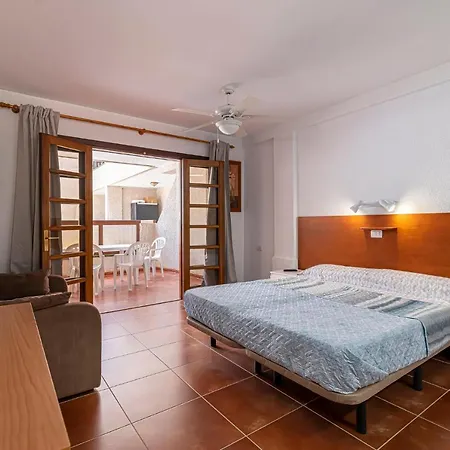 Go2Tenerife Apart'Elisa Near The Beach & Pool View Playa de las Américas Exterior foto
